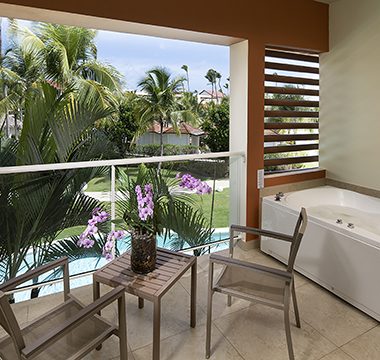PC-accommodations-JR-pool-view-terrace